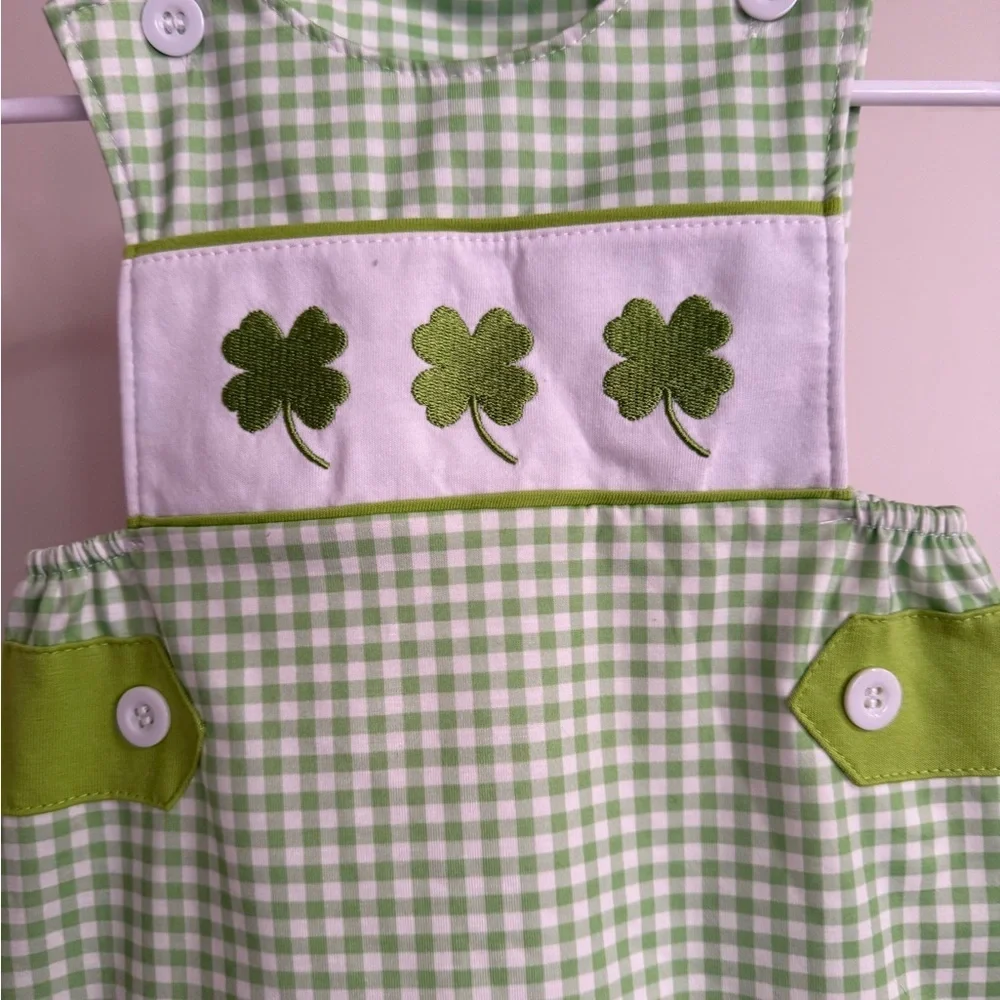 New Boutique Shamrock Jon Jon